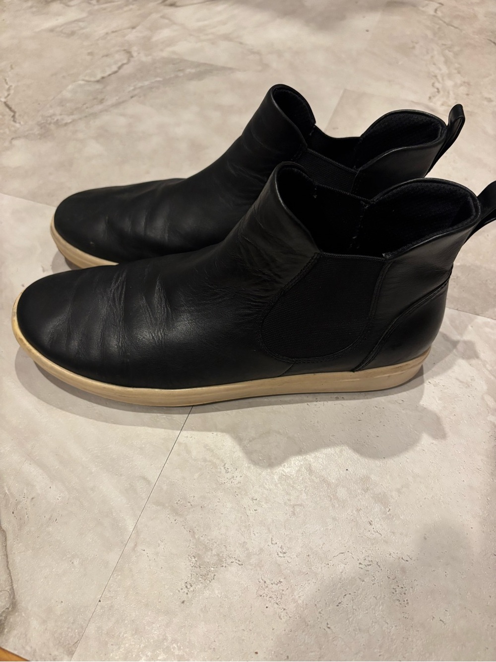 Ecco Black Leather Water Proof Chelsea Boot with Cream Rubber Sole